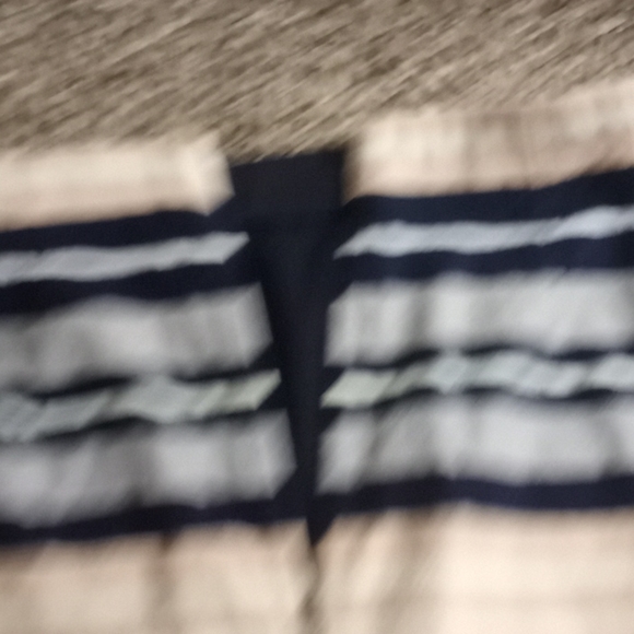 Ann Taylor short skirt size 0. - Picture 7 of 7